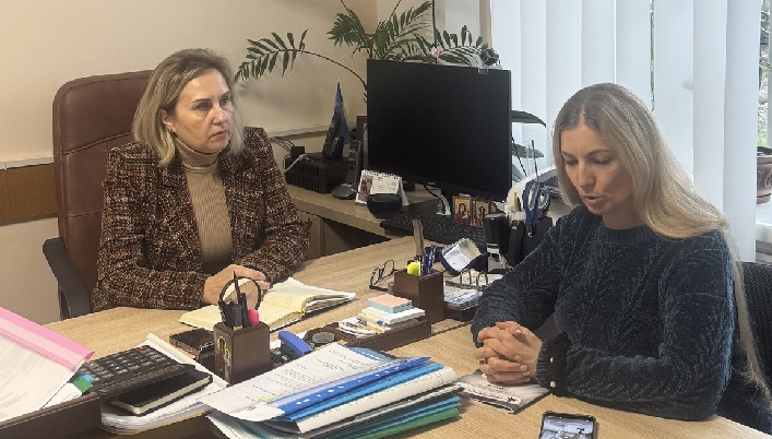 На фото: Блахно Сніжана Михайлівна, керівник Рівненського обласного відділення Фонду соціального захисту осіб з інвалідністю та Вікторія Ільчук, керівник німецького Центру протезування PROSTHETICS.PRO у м. Рівне На фото: Блахно Сніжана Михайлівна, керівник Рівненського обласного відділення Фонду соціального захисту осіб з інвалідністю та Вікторія Ільчук, керівник німецького Центру протезування PROSTHETICS.PRO у м. Рівне